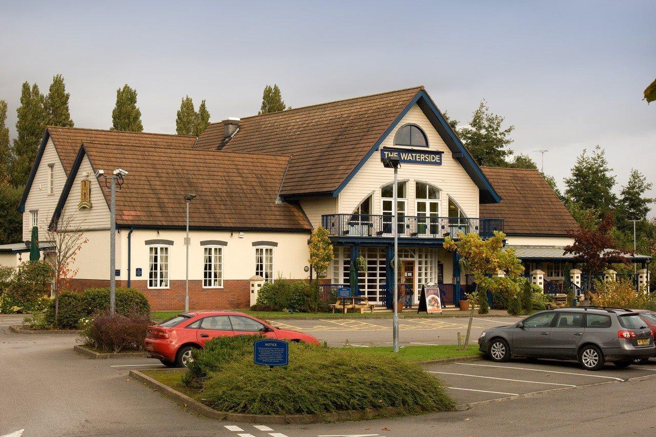 Premier Inn Warrington Centre Экстерьер фото