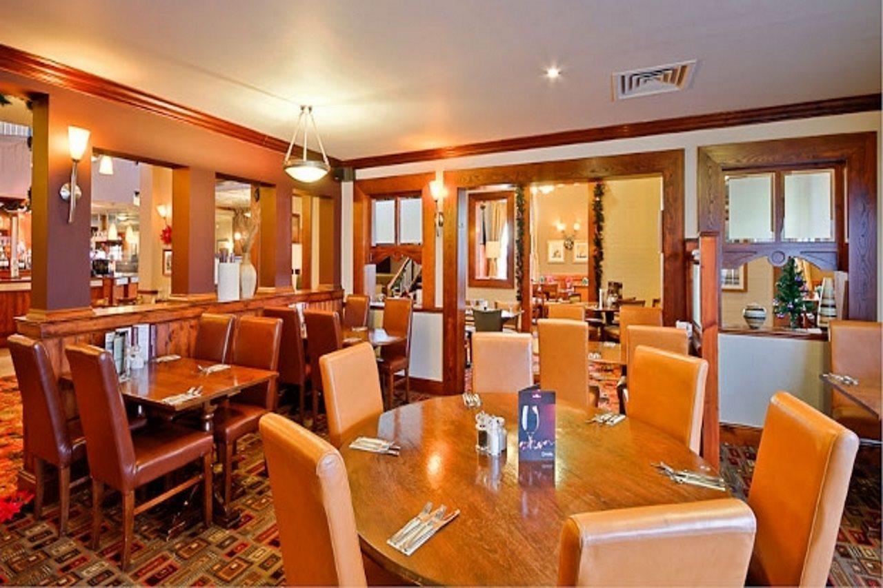 Premier Inn Warrington Centre Экстерьер фото